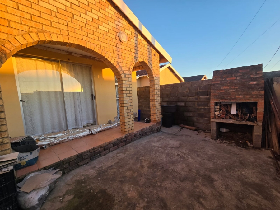 3 Bedroom Property for Sale in Mdantsane Nu 17 Eastern Cape